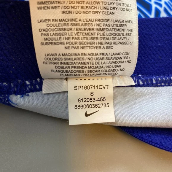 Women's Nike Pro Crop Leggings Blue & White Abstract Print Small Dri-Fit - Picture 5 of 16